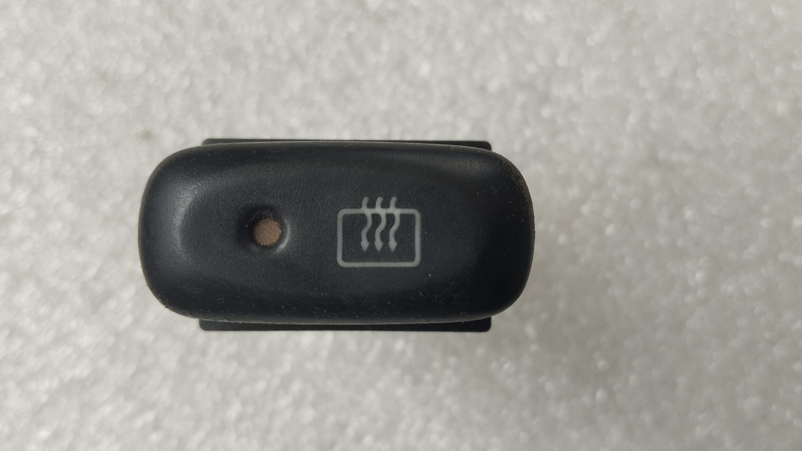 Suzuki Alto hátsó szélvédő fűtés kapcsoló