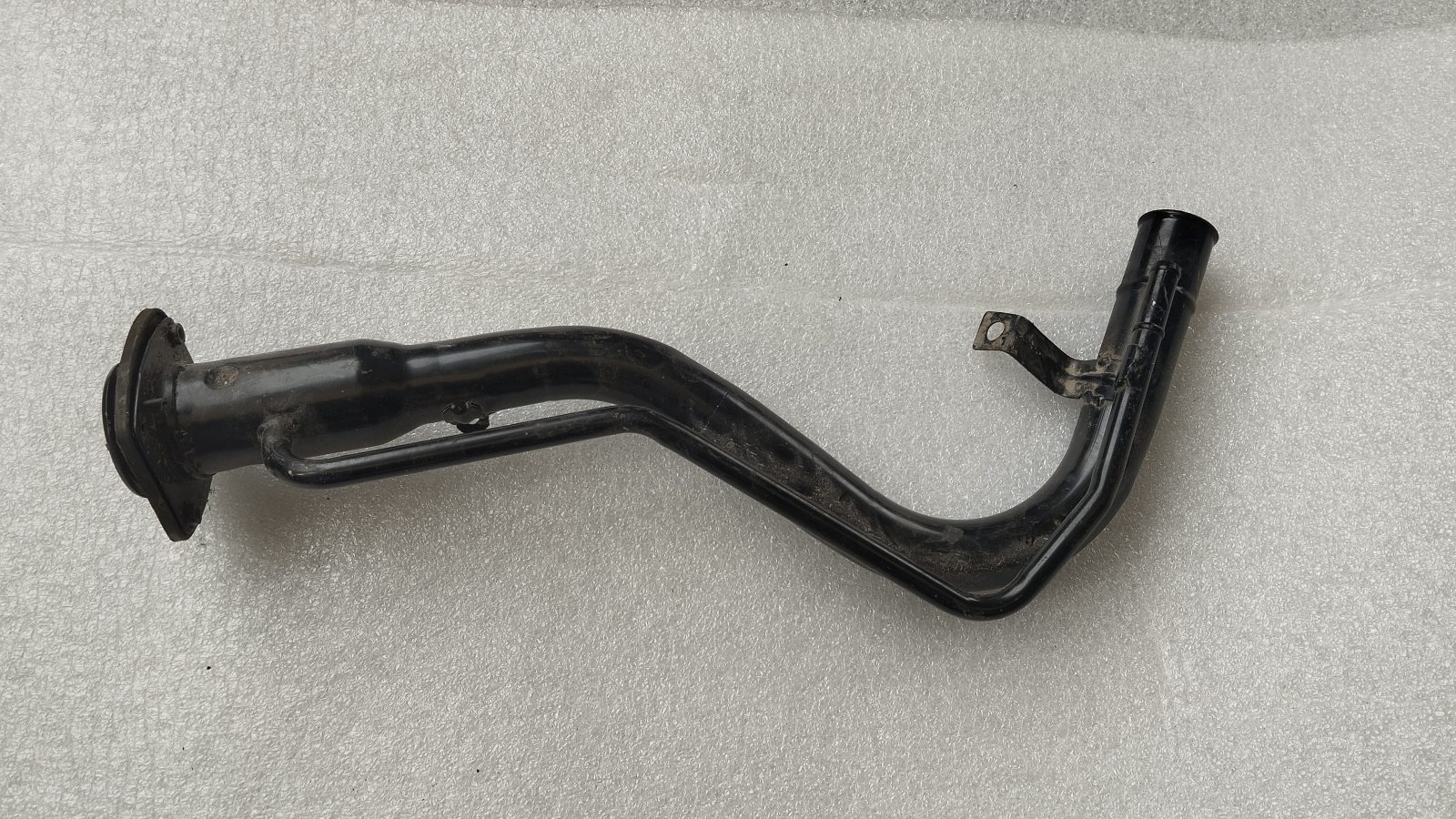 Suzuki Ignis II 1.3 benzin 2003-2009 tankbetöltő cső 89201-86G00