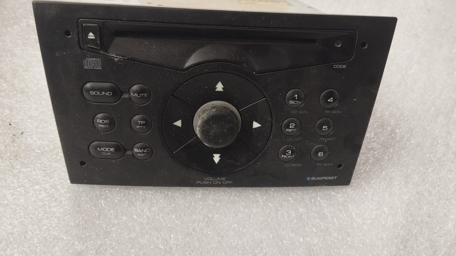 Suzuki Ignis II 2003-2009 rádió _ CD 39101-86G10