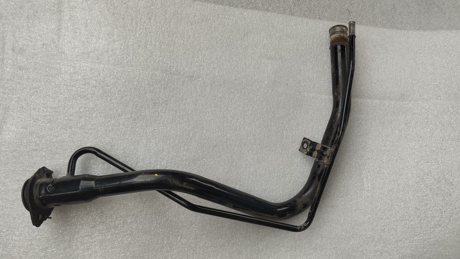 Suzuki Splash tankbetöltő cső 89201-51K11