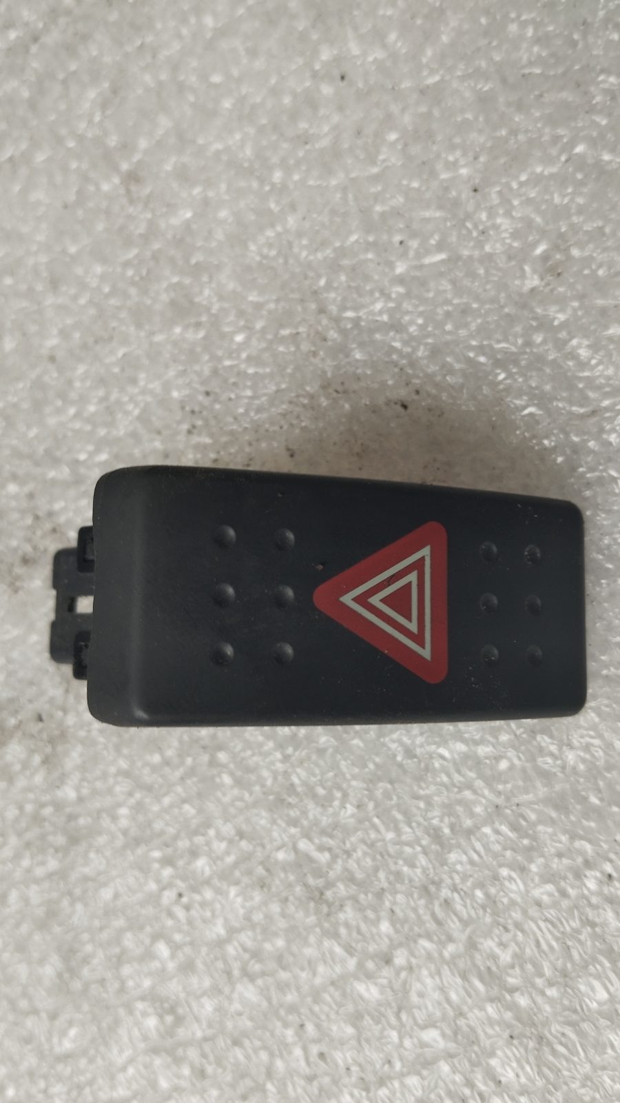 Suzuki Swift 2005-2010 vészvillogò kapcsoló