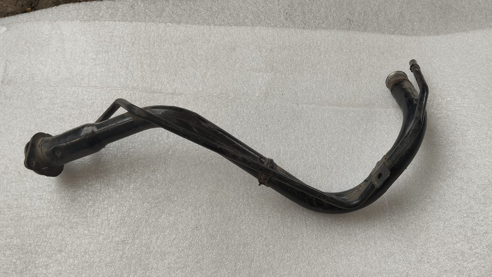 Suzuki SX4 1.5 1.6 benzin tankbetöltő cső 89201-79J11