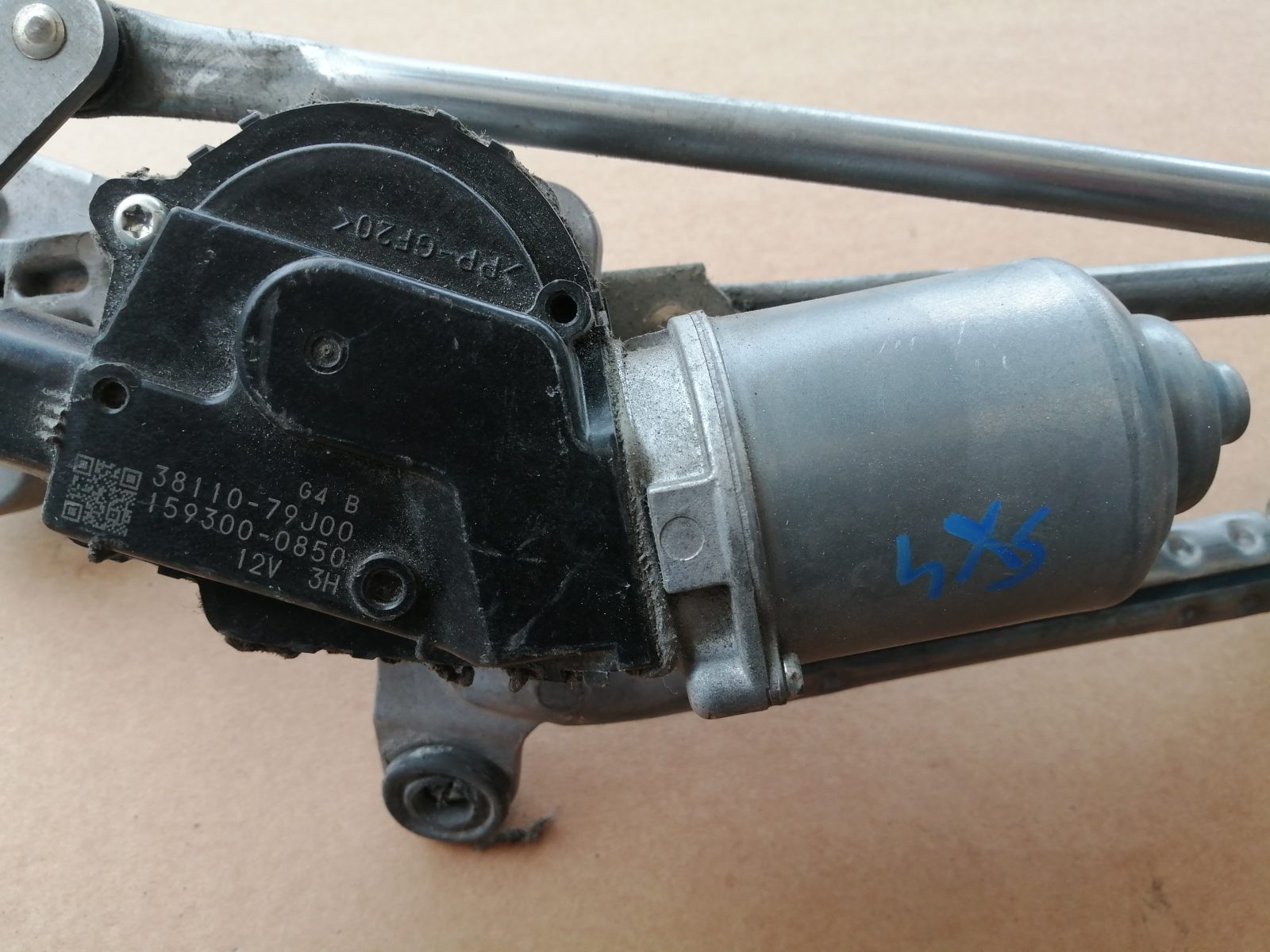 Suzuki SX4 első ablaktörlő motor