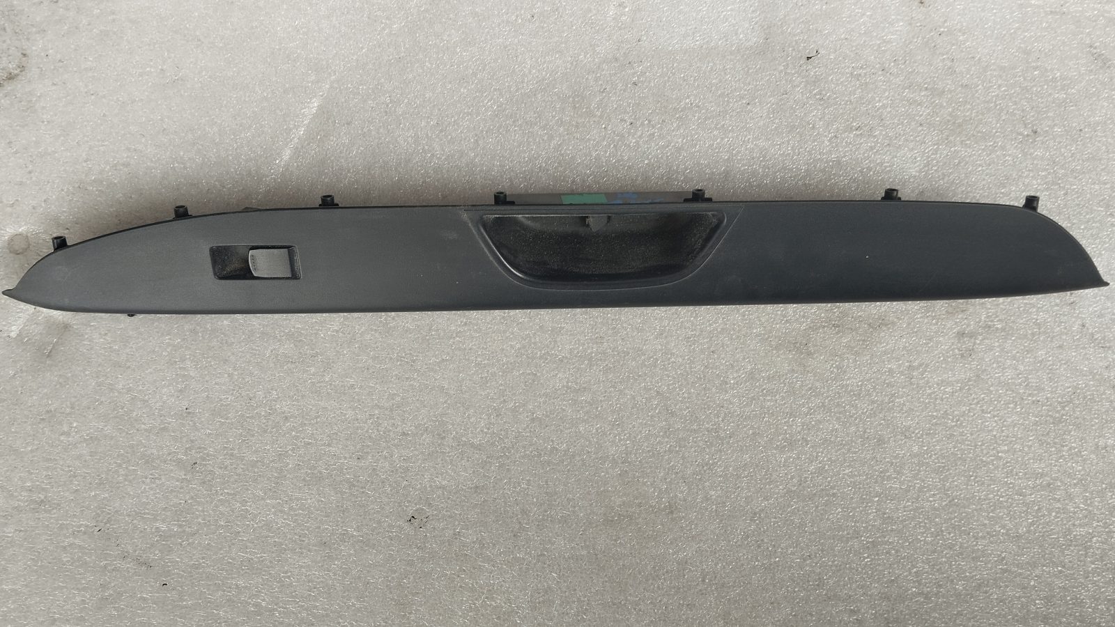 Suzuki SX4 jobb hátsó ablakemelő kapcsoló 37996-62J00