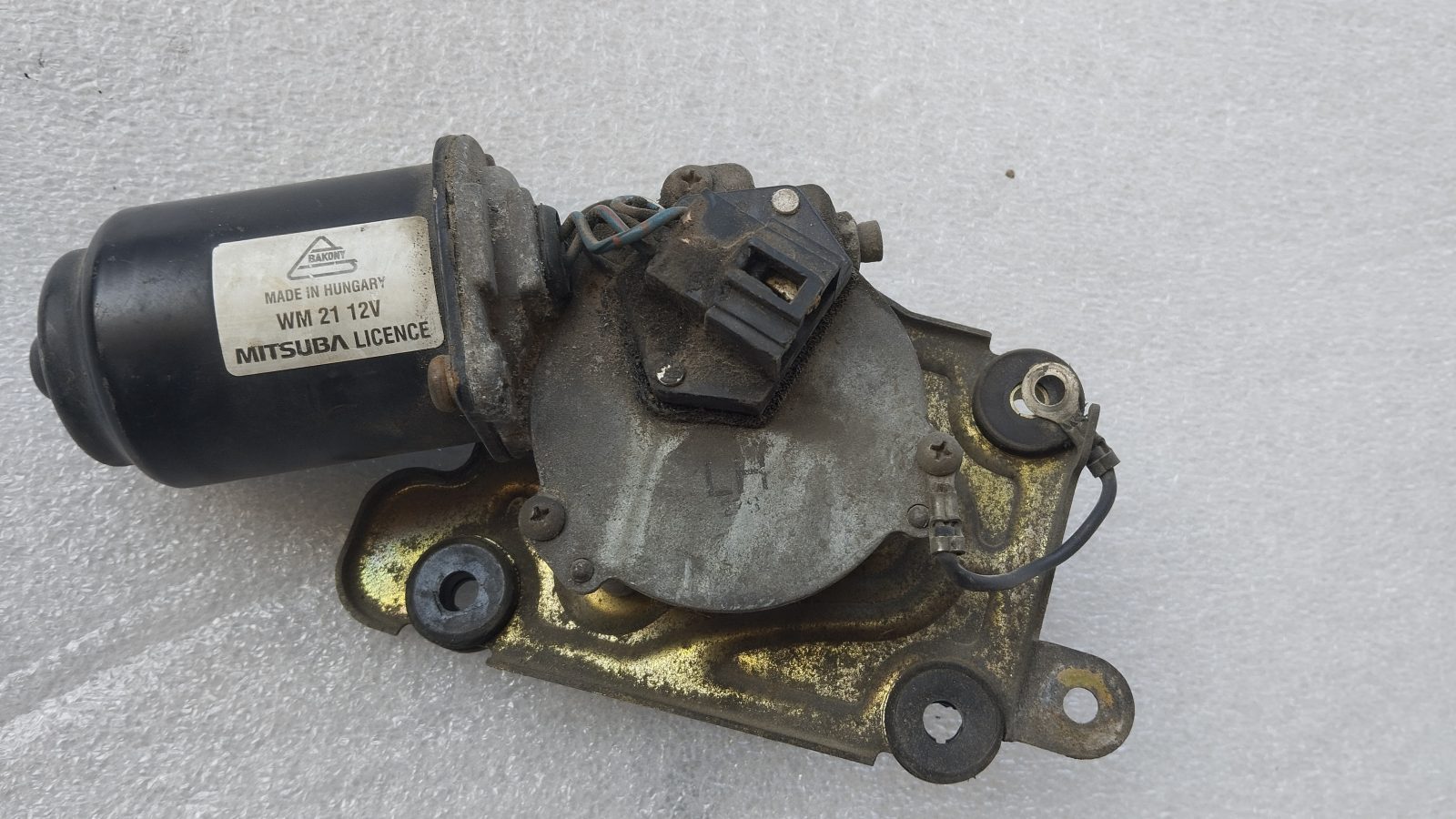 Suzuki Wagon R első ablaktörlő motor
