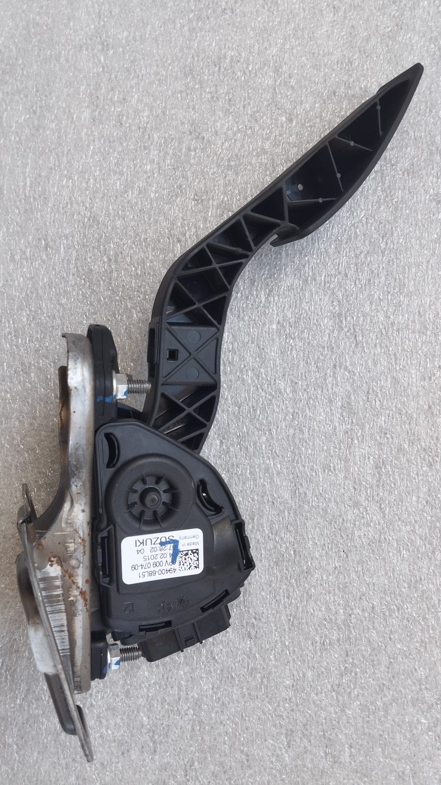 Suzuki Swift elektromos gázpedál