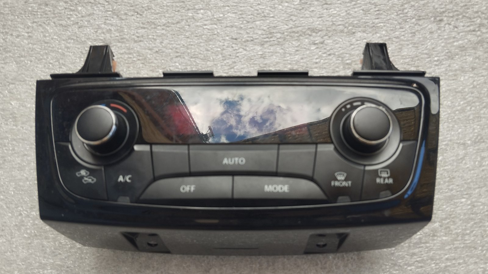 Suzuki Vitara ly klímavezérlő panel / fűtéskapcsoló egység
