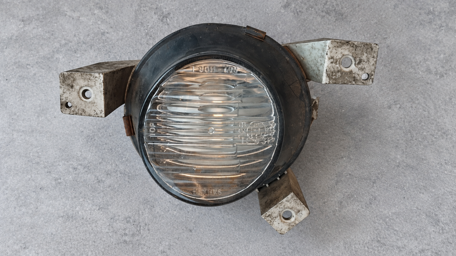 Suzuki Ignis 2003-2009 bal első ködlámpa 35502-83E00